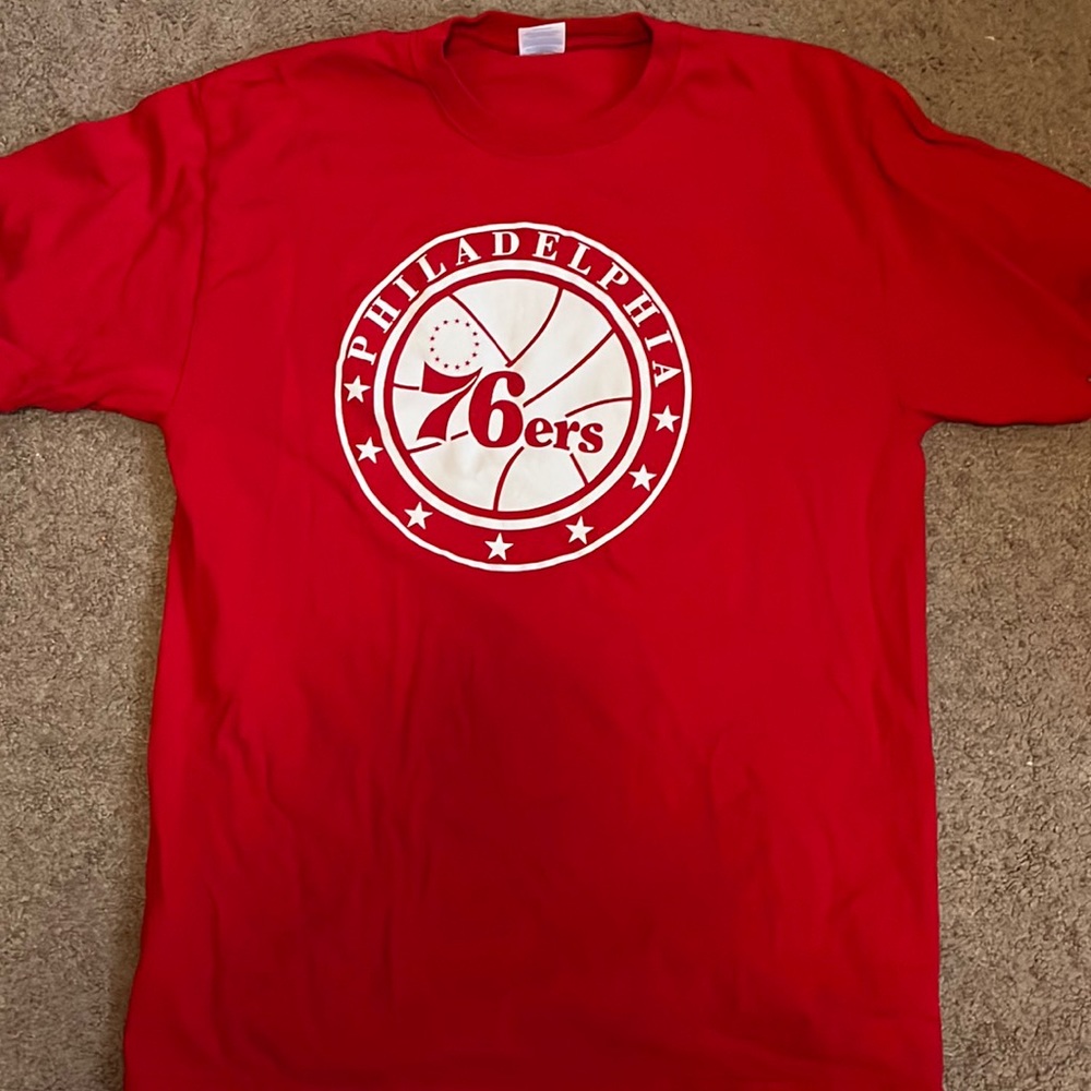 Philadelphia 76ers Red T-Shirt (Tyrese Maxey)